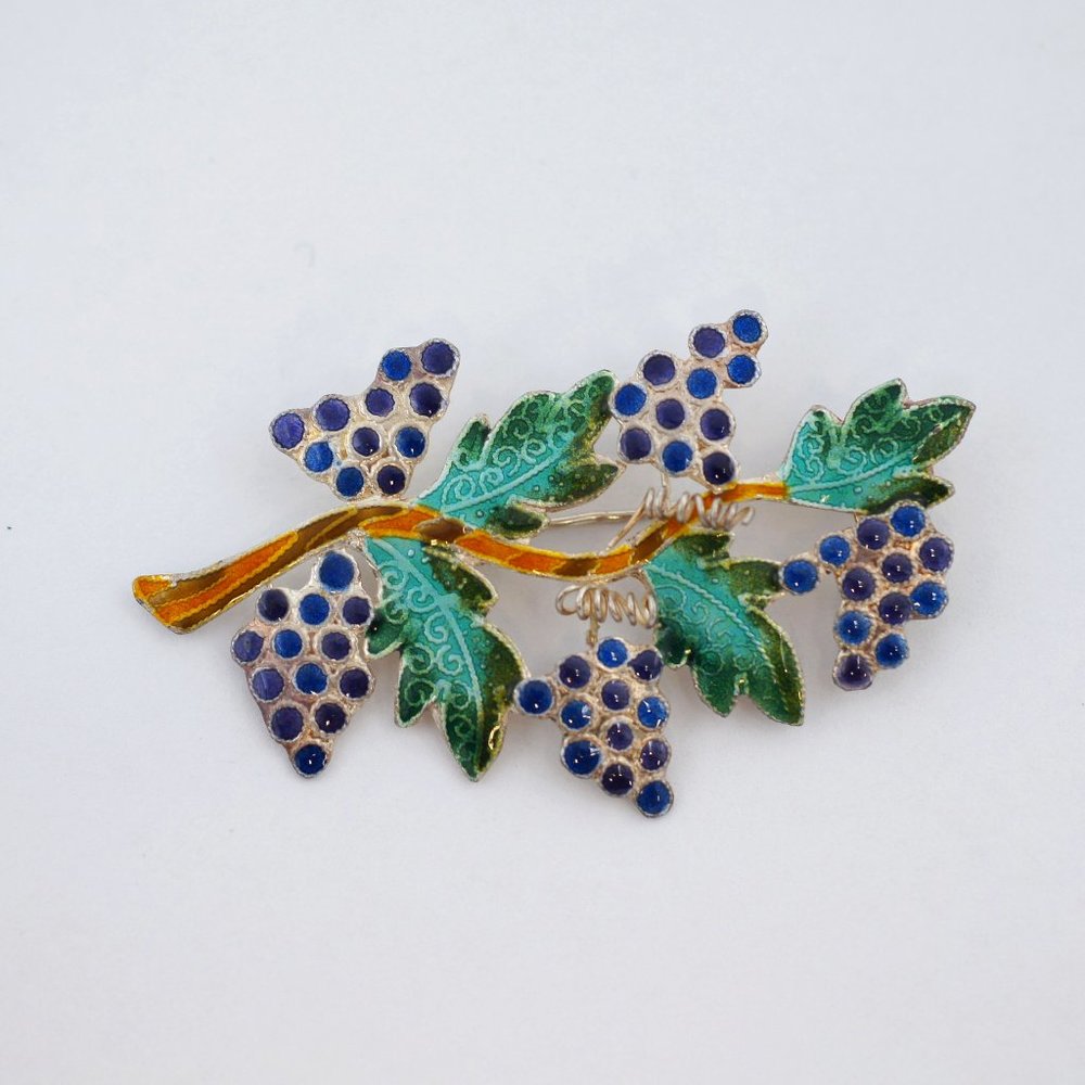 Zarah 925 Sterling Silver Enamel Vintage Grape Vines Pin